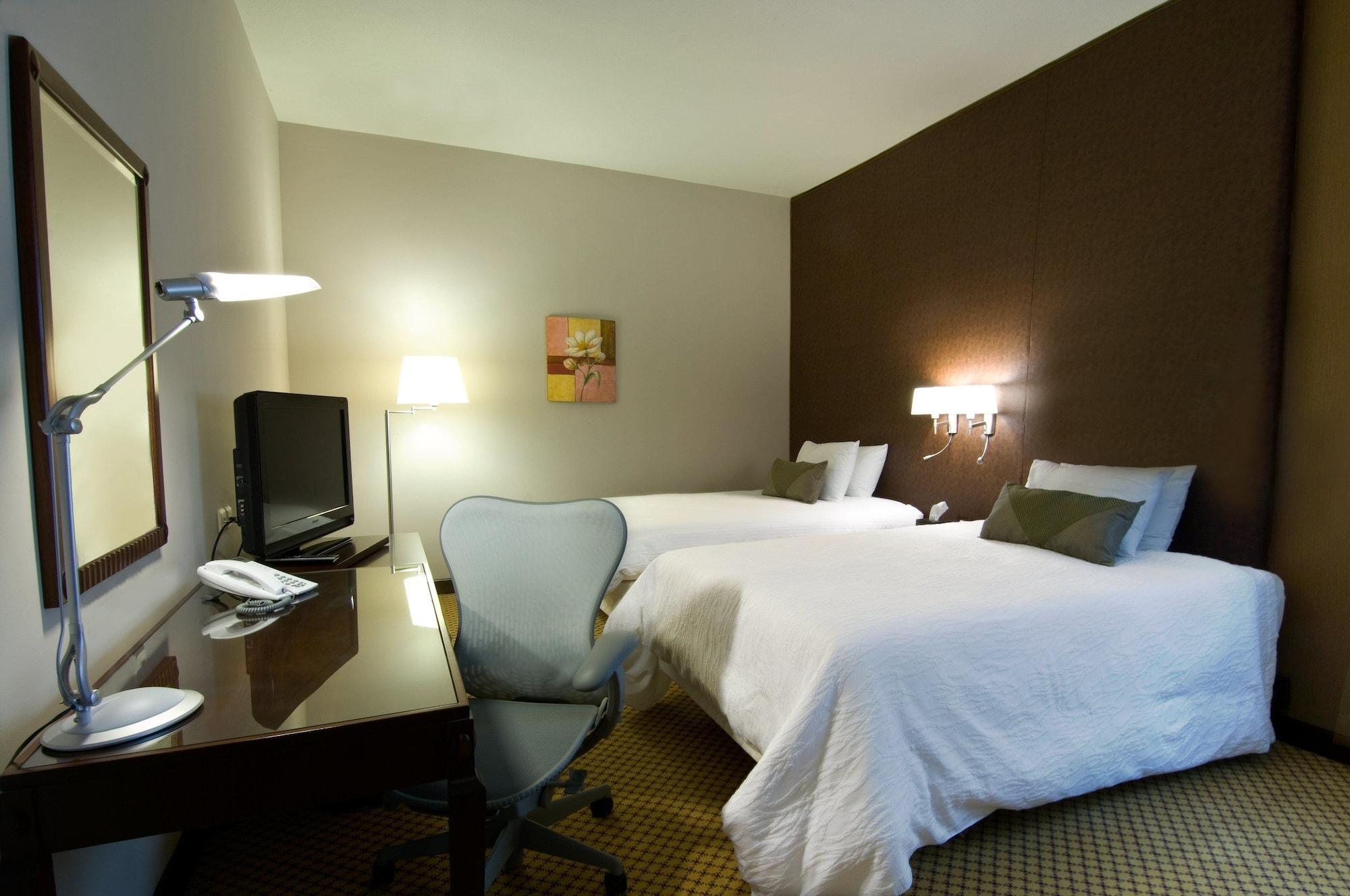 Hilton Garden Inn Riyadh Olaya Esterno foto