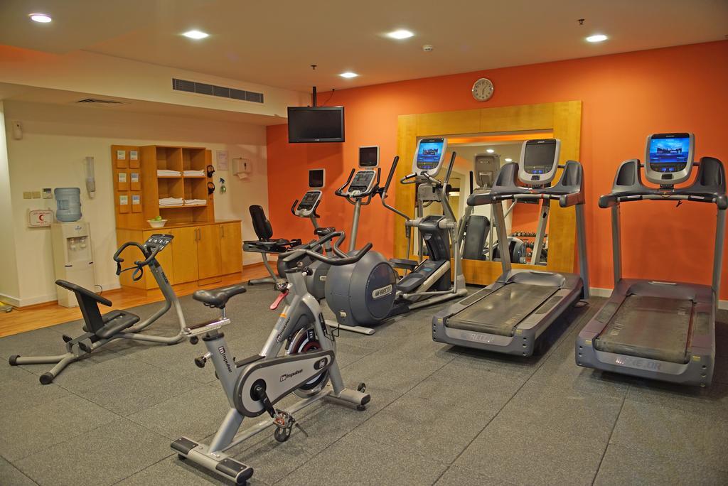 Hilton Garden Inn Riyadh Olaya Esterno foto