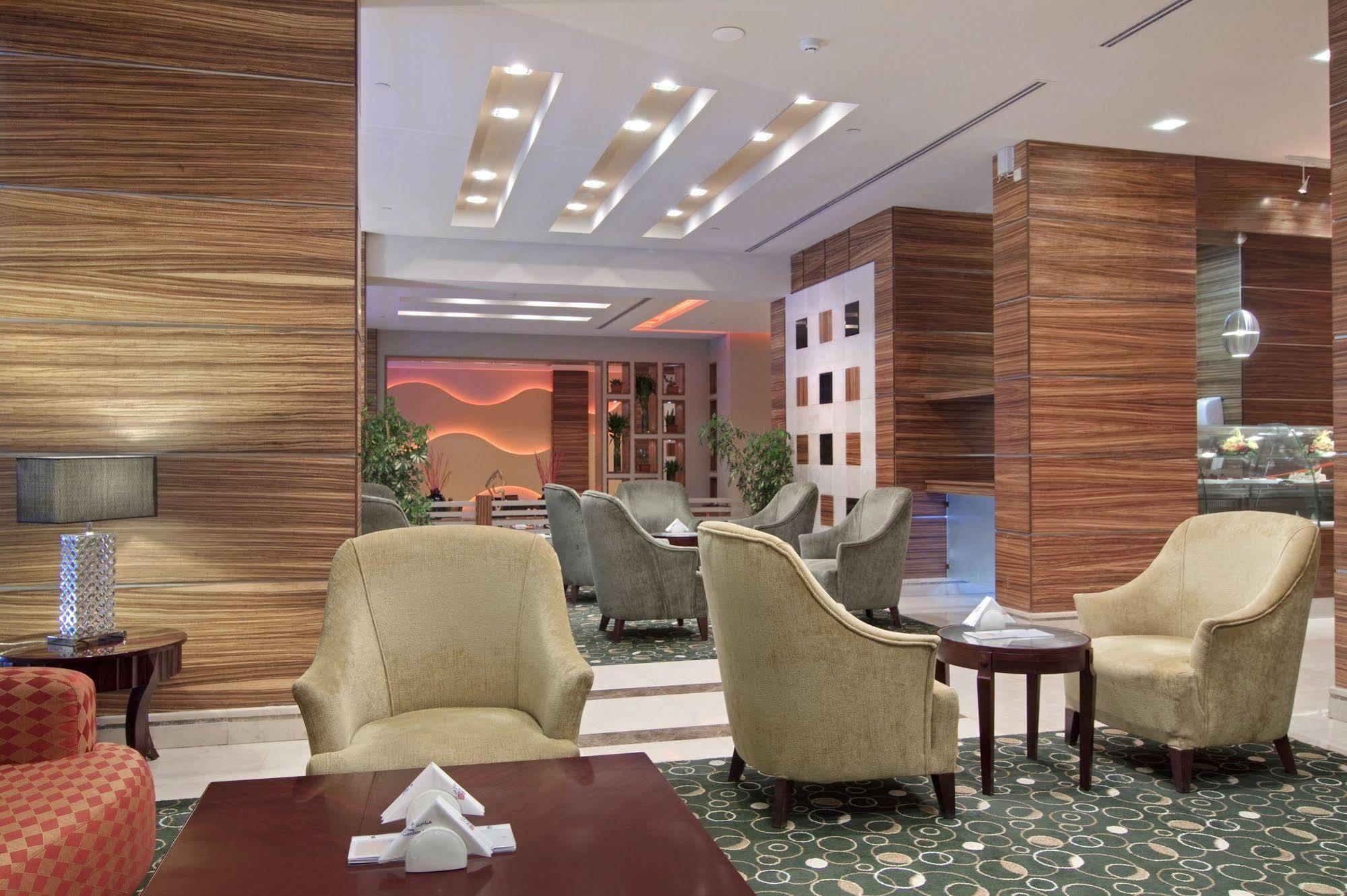 Hilton Garden Inn Riyadh Olaya Interno foto